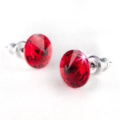 Náušnice, so šiam červeným SWAROVSKI® krištáľom, 8 mm, ART CRYSTELLA®